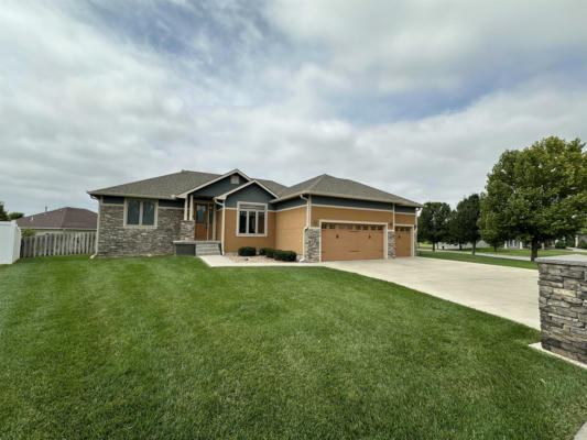 1303 UNIVERSITY DR, DODGE CITY, KS 67801 - Image 1